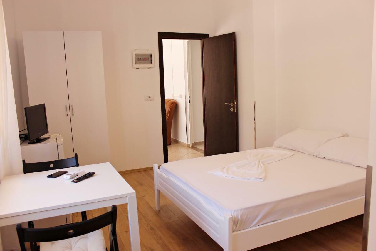 Hotel Hercules House Saranda Zewnętrze zdjęcie